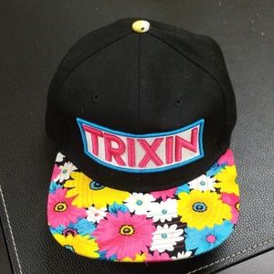 TRIXIN floral logo snapback trucker hat Rk:7:519